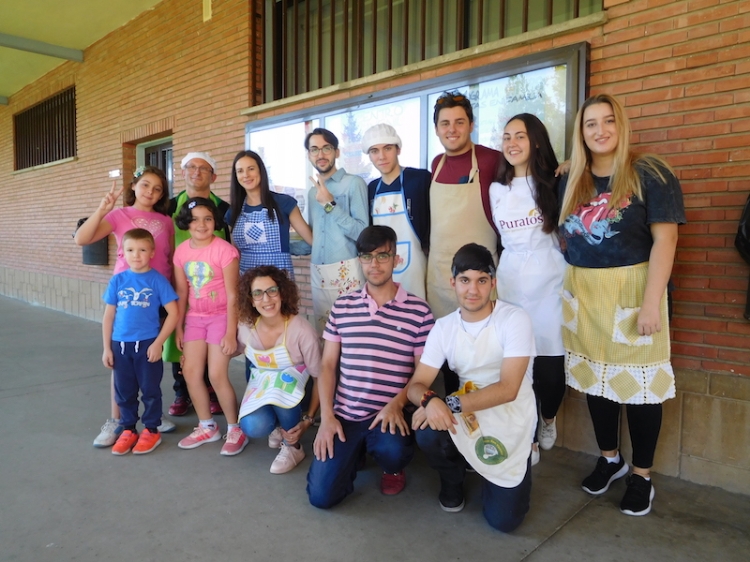 El Sabor de la Felicidad en el Centro Juvenil de Léon