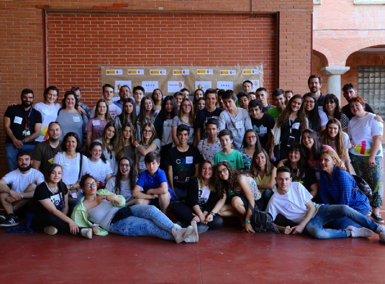 JyD celebró el X Certamen Iniciativa Solidaria “salir adelante”
