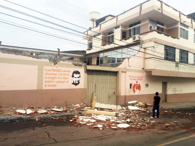 Salesianos de Ecuador acompañan a los damnificados del terremoto