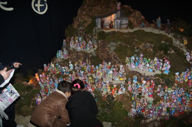 “Armando el Belén” en Salesianos Lugo