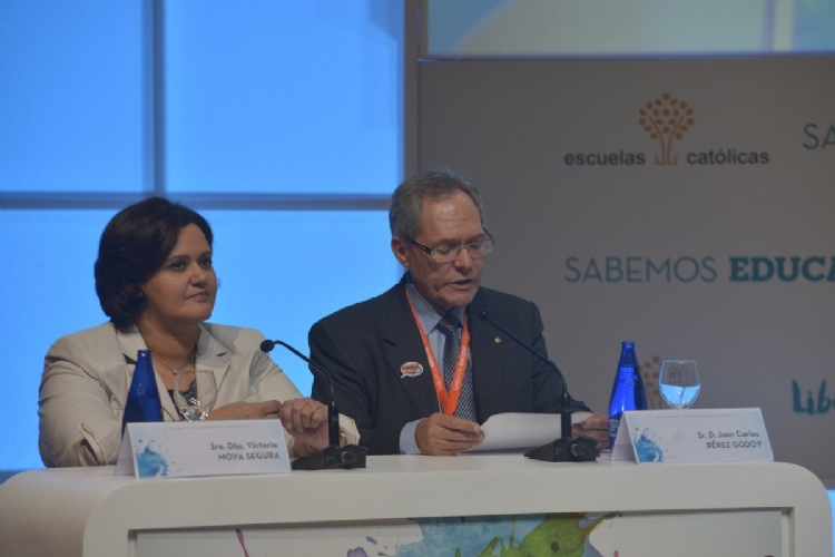 Sabemos educar, Libertad y Compromiso