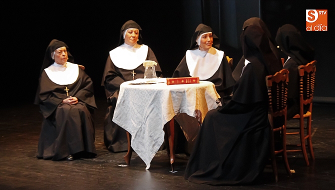 El musical sobre Sor Eusebia llena el Juan del Enzina de Salamanca