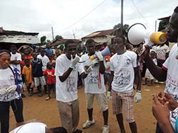 La juventud salesiana combate el ébola en Liberia