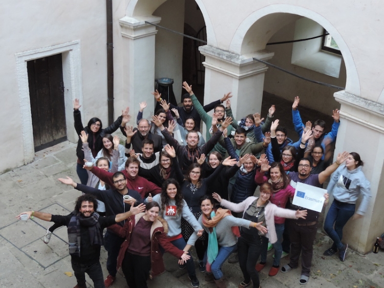 Erasmus para educadores: “Rise Up!   Training of Educators”