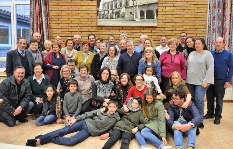 Cerca de la Navidad: espíritu de Familia en Burgos