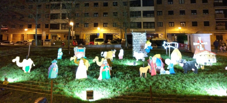 En Urnieta: Encendida de luces de Navidad