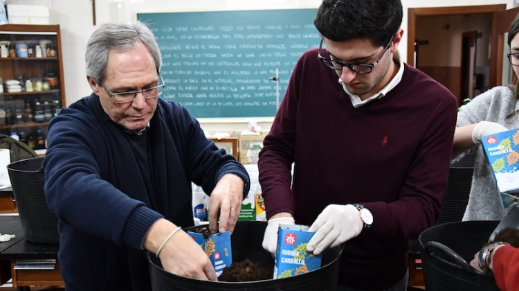 Bajo el lema: “Operación: manda Carballo”