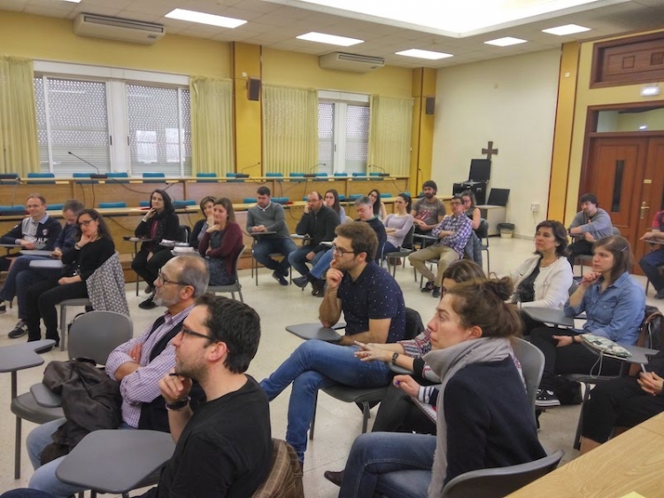 Expertos en Aprendizaje Cooperativo y Evaluación