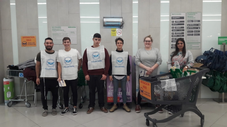 “Gran Recogida de Alimentos” del Colegio Hogar en Vigo