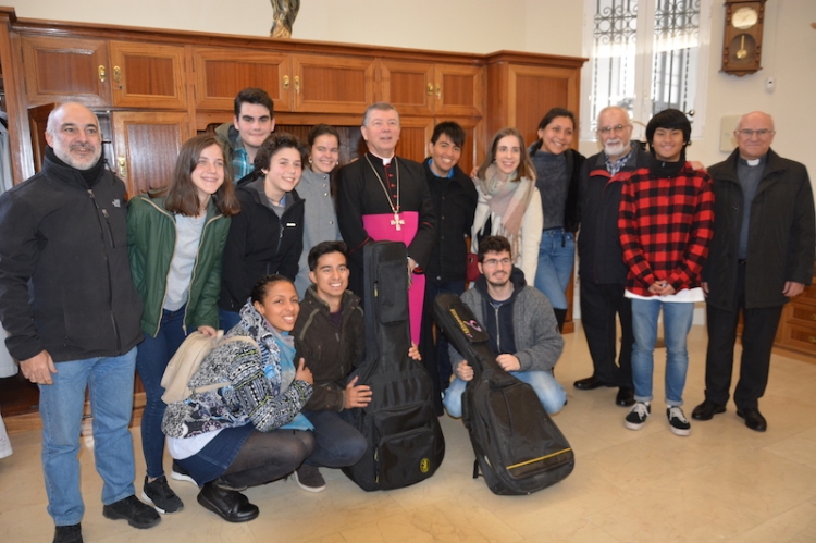 Visita pastoral en la parroquia de Estrecho