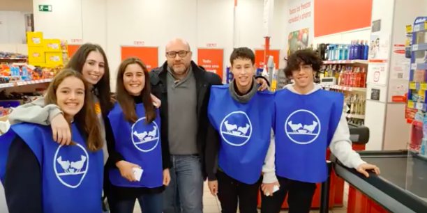 Salesianos solidarios, con todas las letras