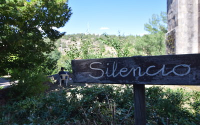 Clima de silencio en los ejercicios espirituales de Familia Salesiana en Buenafuente del Sistal