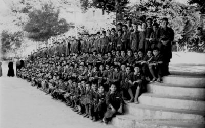 Foto con Historia: Grupo en el origen del Seminario Salesiano de Zuazo