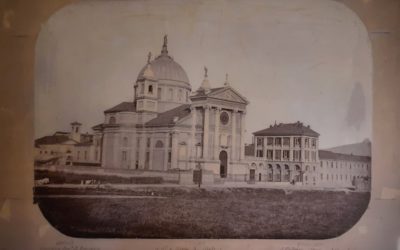 Foto con Historia: Basílica de María Auxiliadora