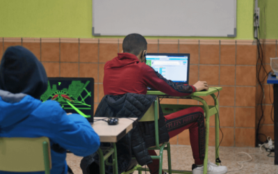 El programa ‘Necesidades Básicas’ de Pinardi rompe la brecha digital de los jóvenes en situación de vulnerabilidad
